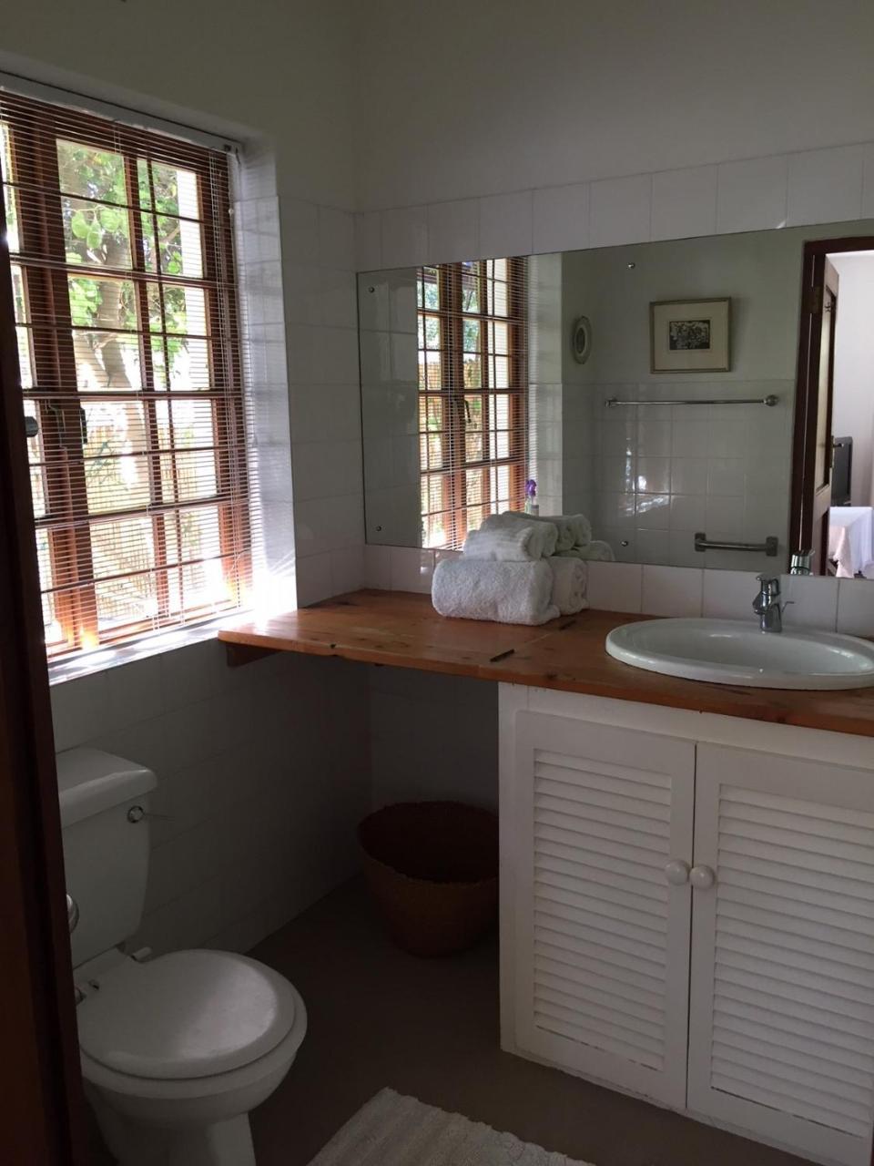 Haven Of Peace And Garden Cottage Hermanus Exterior photo
